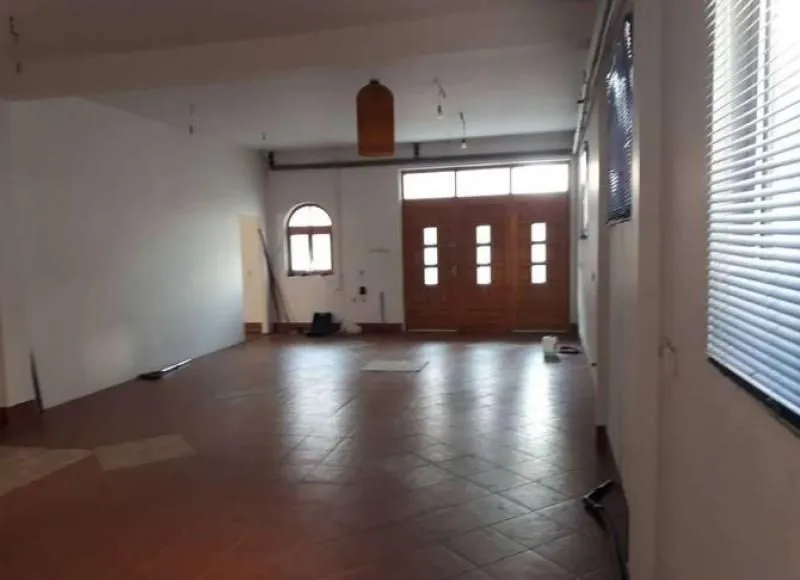 Rent, office space, 60m², Brace Jerković, Voždovac Sve Podlokacije