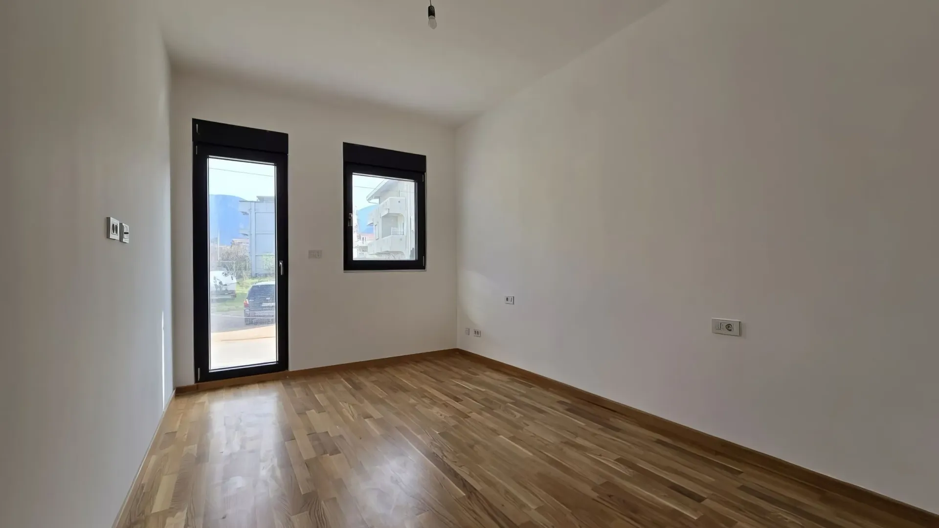 Prodaja, jednosoban stan, 42m², Ilino, Bar