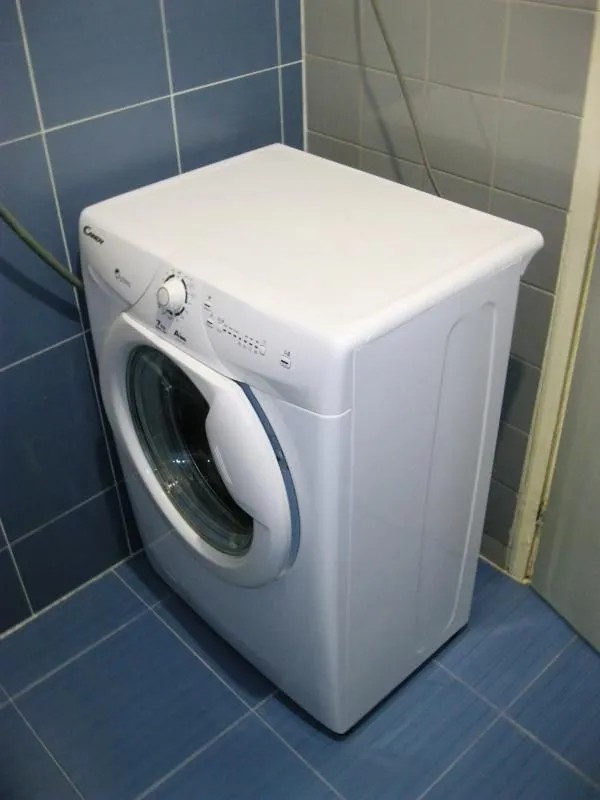 Izdavanje, četvorosoban stan, 96m², Centar, Niš