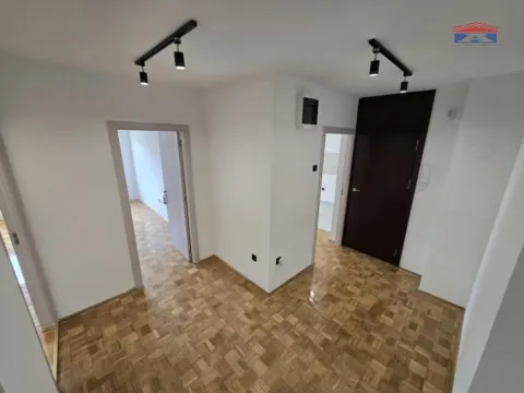 Prodaja, dvosoban stan, 60m², Novo naselje, Novi Sad - image 14