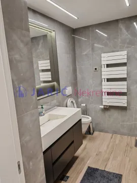 Izdavanje, dvosoban stan, 61m², Novi Beograd Blok 65, Novi Beograd Sve Podlokacije - image 2