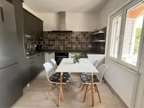 Sale, house, 200m², Prčanj, Kotor - image 4