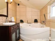 Izdavanje, jednosoban stan, 118m², Tivat, Crna Gora - image 6