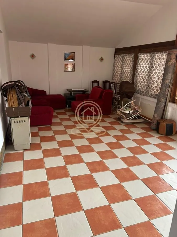 Izdavanje, trosoban stan, 70m², Čajkino brdo, Vrnjačka Banja