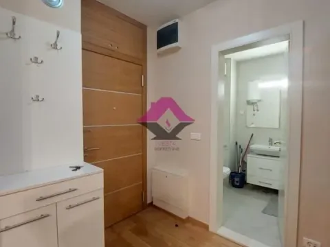 Izdavanje, dvosoban stan, 53m², Tašmajdan, Palilula Sve Podlokacije - image 15