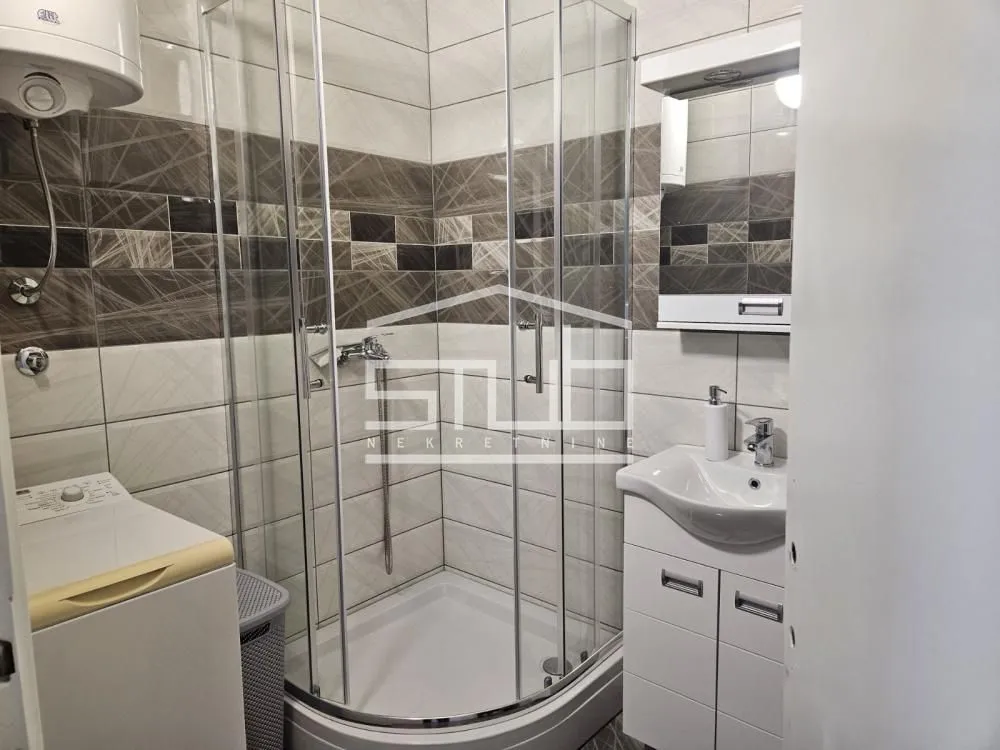 Rent, four bedroom apartment, 94m², Palilula Sve Podlokacije, Beograd