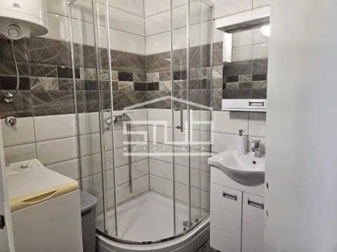 Izdavanje, četvorosoban stan, 94m², Palilula Sve Podlokacije, Beograd - image 14