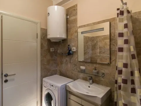 Sale, two bedroom apartment, 93m², Budva, Crna Gora - image 10