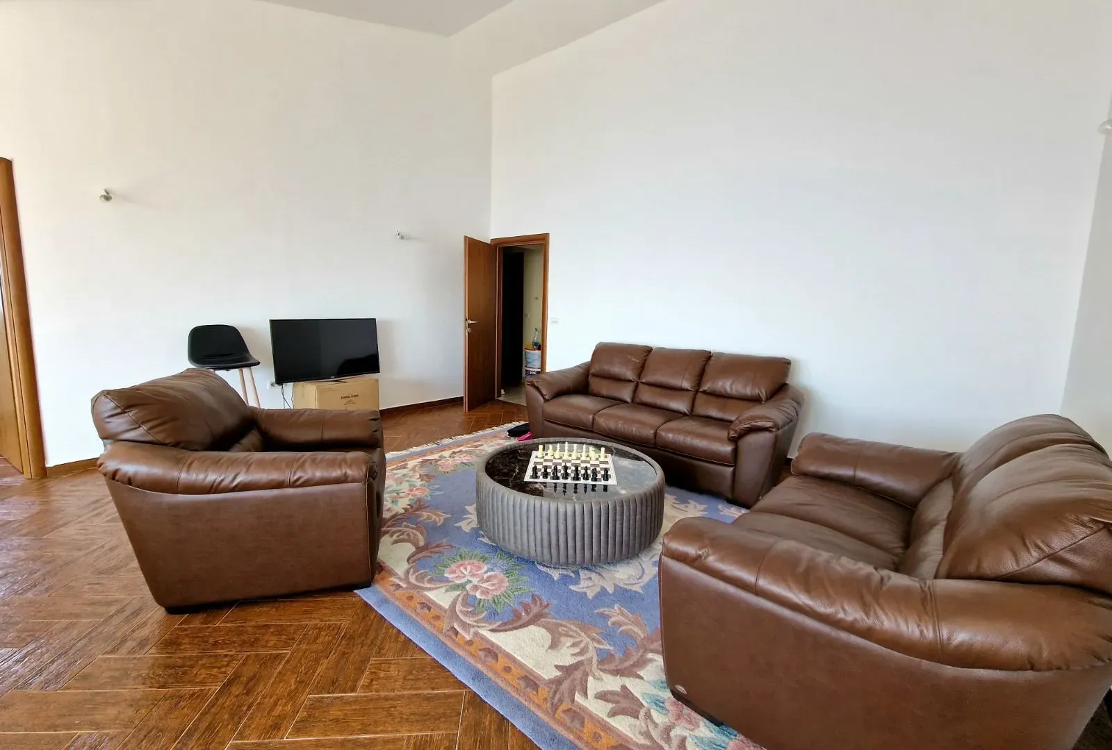 Rent, three bedroom apartment, 155m², Prijevor, Budva