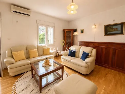 Rent, one bedroom apartment, 56m², Momišići, Podgorica - image 9