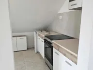 Izdavanje, jednosoban stan, 75m², Stari Aerodrom, Podgorica - image 10