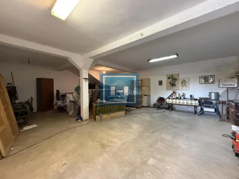 Prodaja, kuća, 500m², Miloševo, Jagodina - image 4