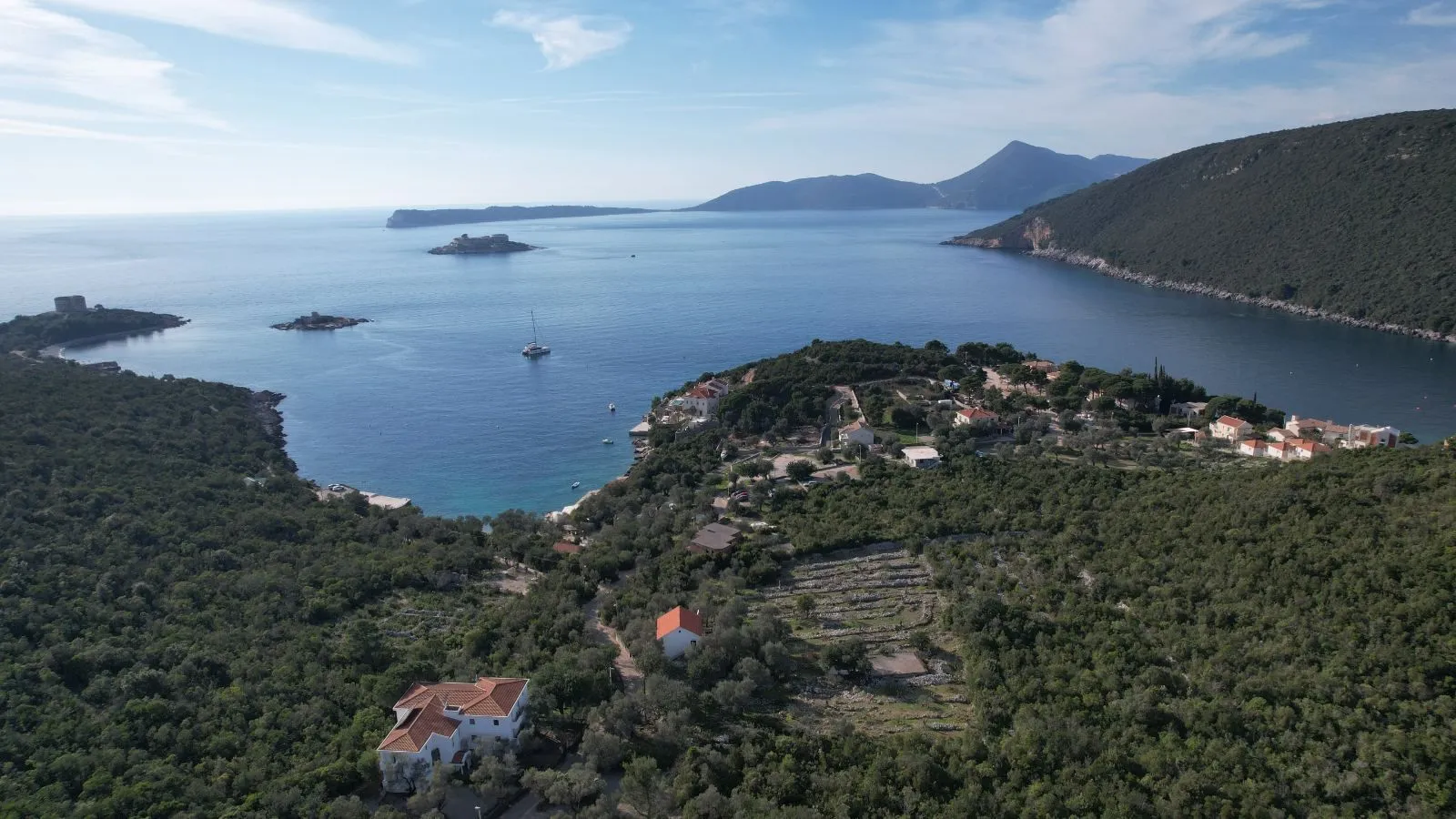 Prodaja, plac, 1034m², Luštica, Tivat