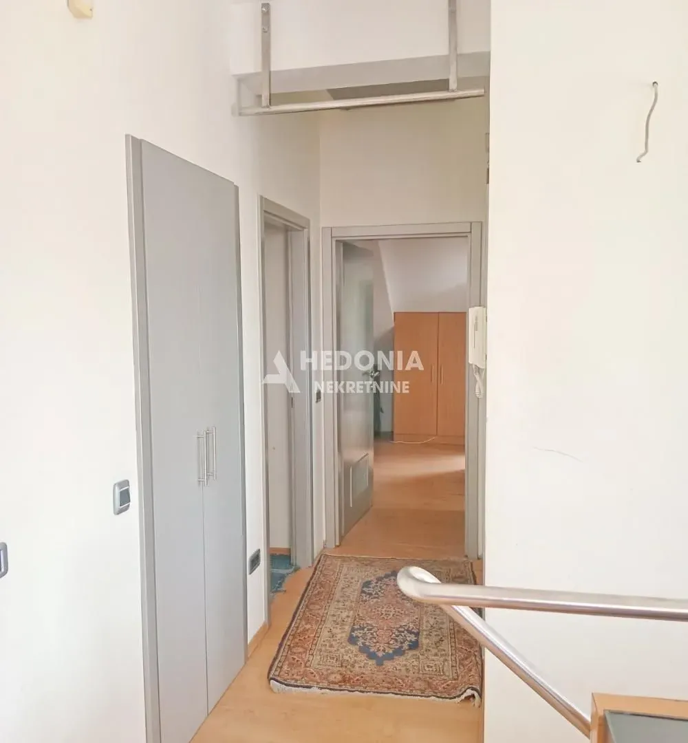 Sale, apartment, 217m², Banjica, Voždovac Sve Podlokacije