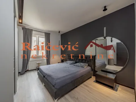 Sale, three bedroom apartment, 83m², Savski Venac, Beograd - image 11