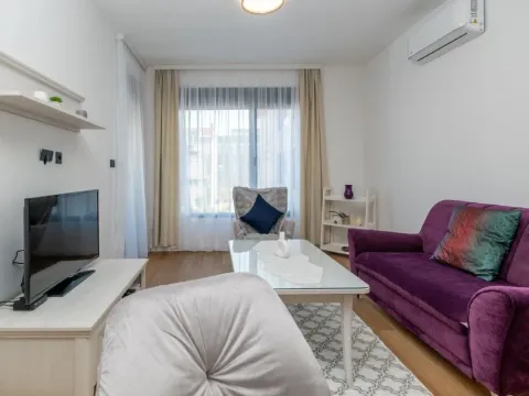 Rent, one bedroom apartment, 47m², Donja Gorica, Podgorica - image 8