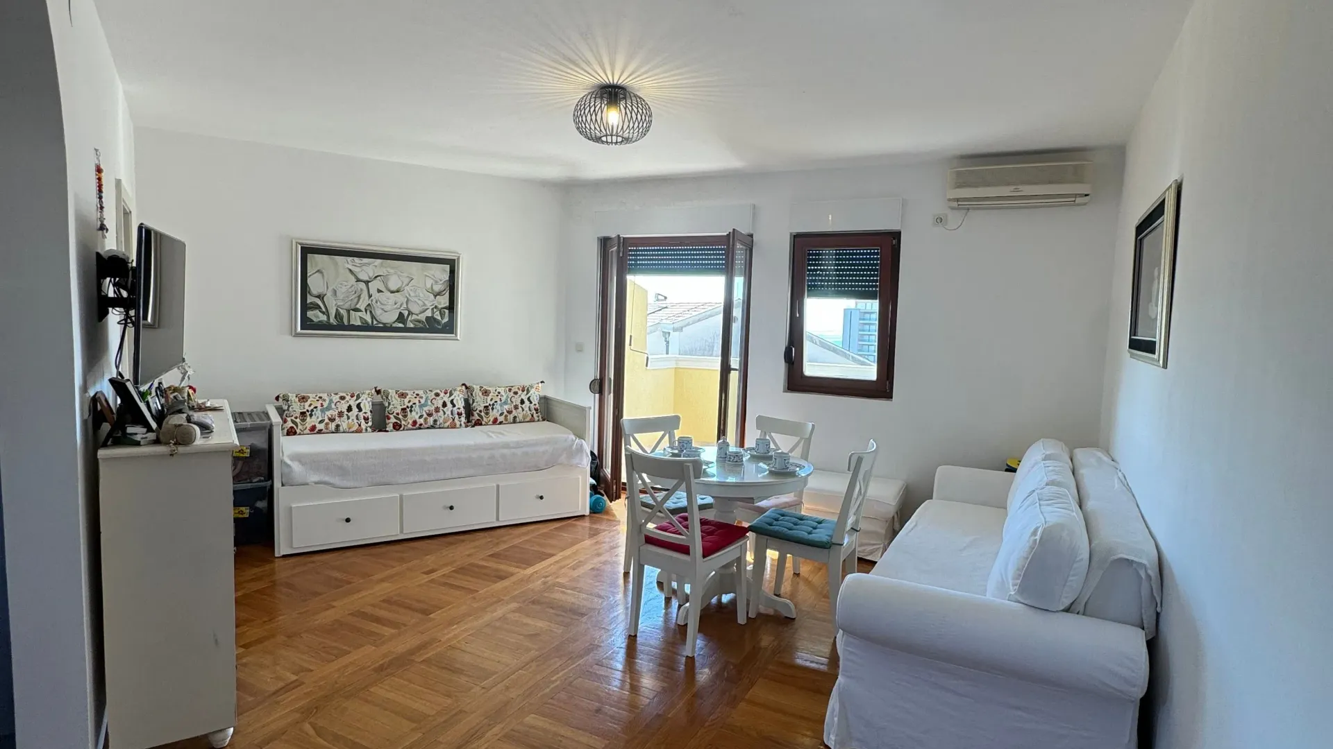 Sale, one bedroom apartment, 41m², Petrovac, Budva