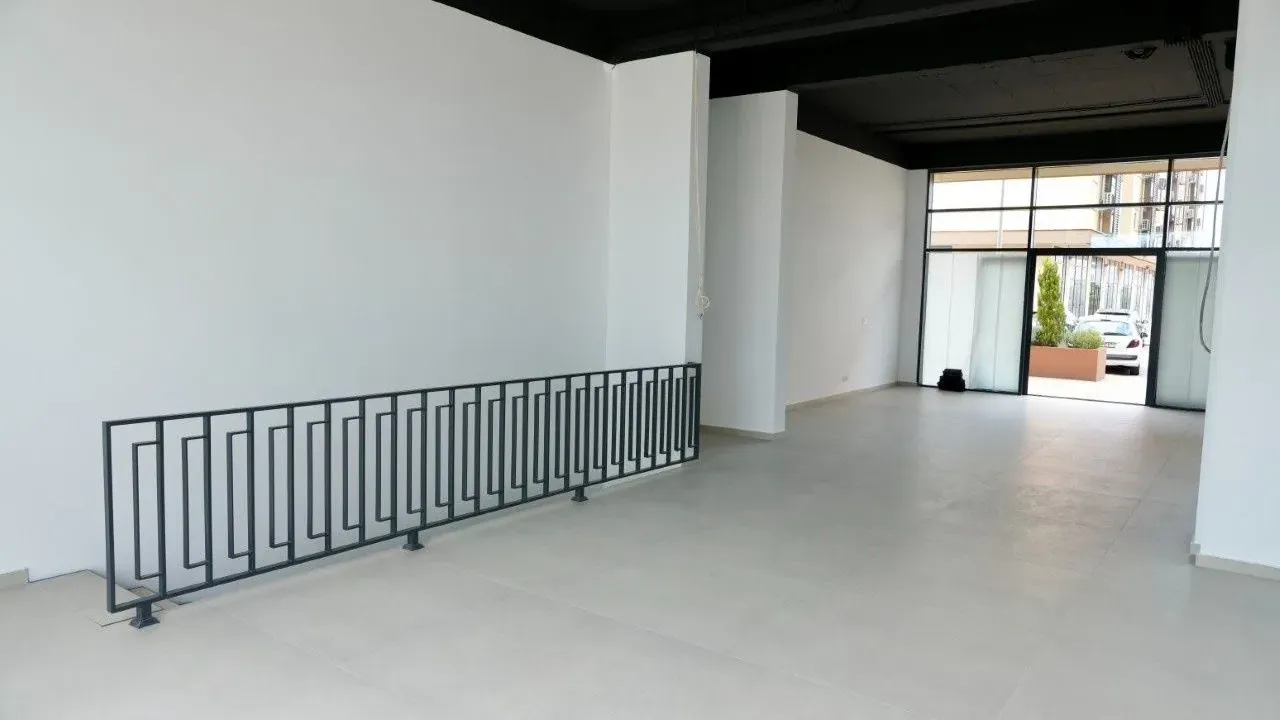 Rent, office space, 120m², City Kvart, Podgorica