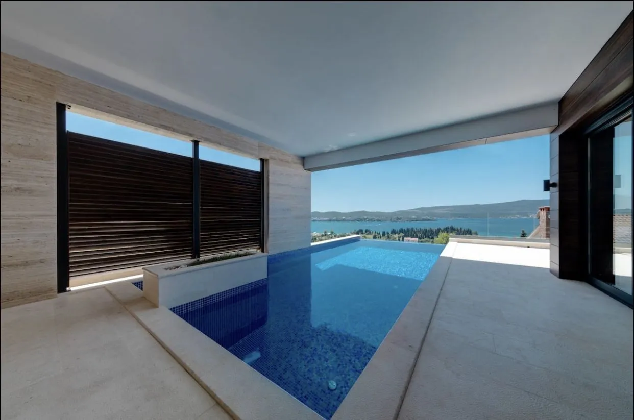 Sale, house, 311m², Tivat, Crna Gora