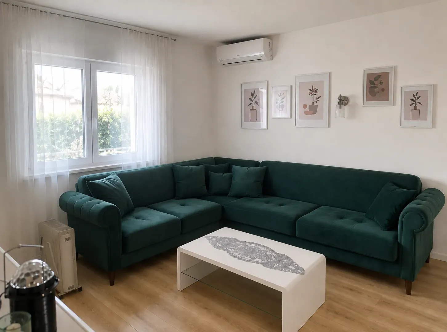 Izdavanje, kuća, 130m², Tološi, Podgorica