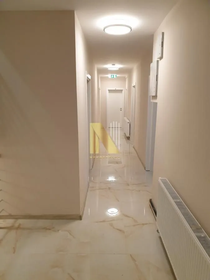 Rent, office space, 550m², Petrovaradin, Novi Sad
