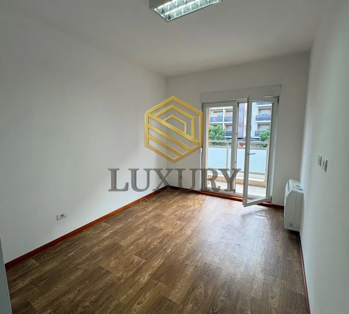 Rent, three bedroom apartment, 110m², City Kvart, Podgorica