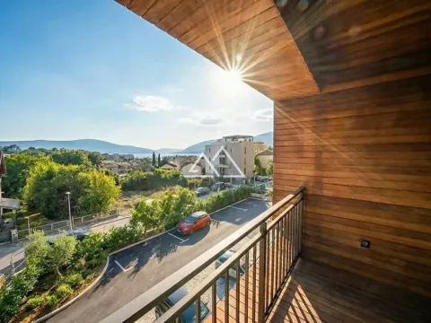 Prodaja, jednosoban stan, 53m², Tivat, Crna Gora - image 7