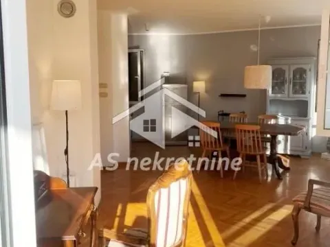 Rent, two bedroom apartment, 54m², Stari Grad, Beograd - image 2