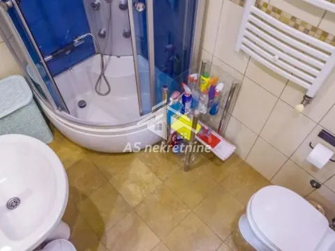 Rent, four bedroom apartment, 140m², Đeram Pijaca, Beograd - image 34