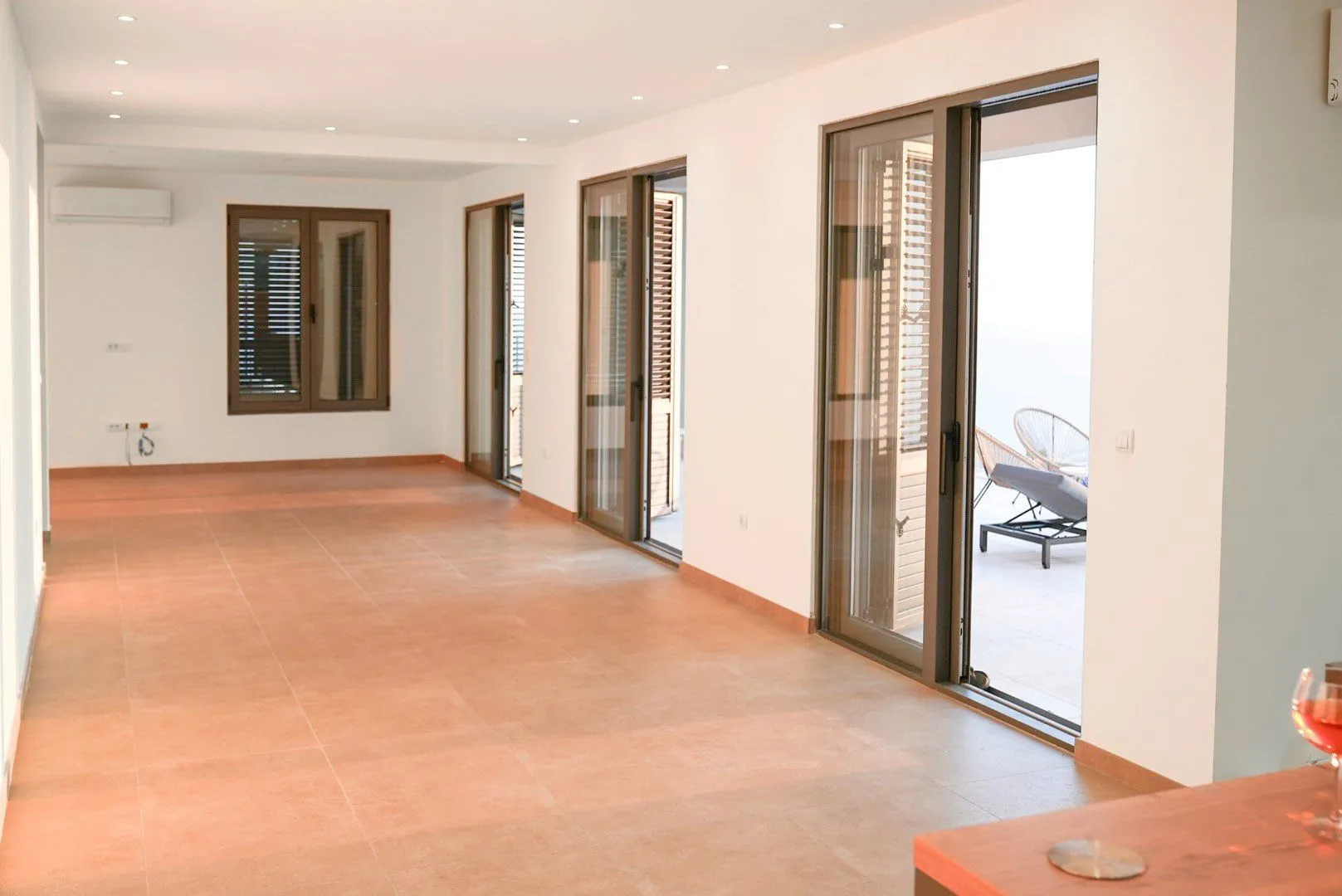 Sale, house, 420m², Blizikuće, Budva