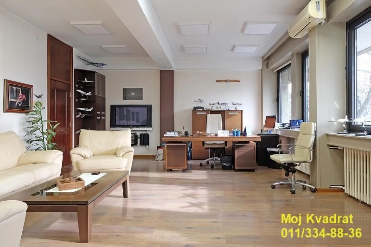 Rent, office space, 653m², Stari Merkator, Novi Beograd Sve Podlokacije