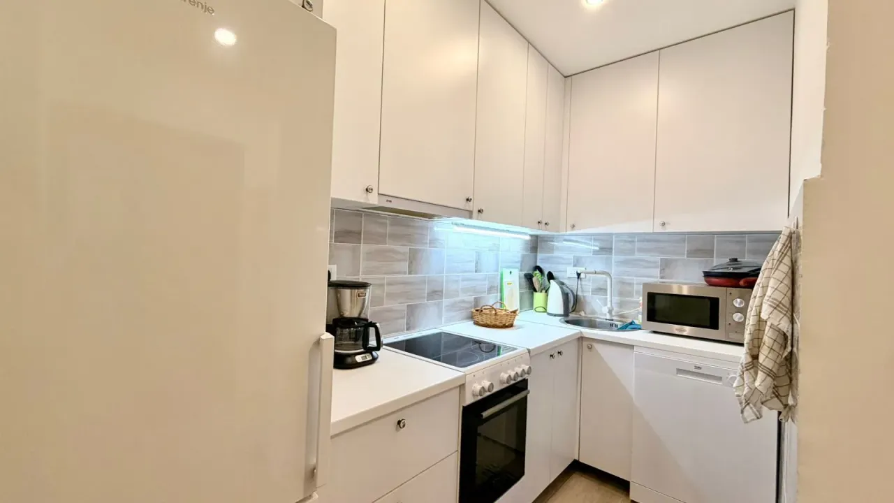 Sale, two bedroom apartment, 70m², Popovići, Bar