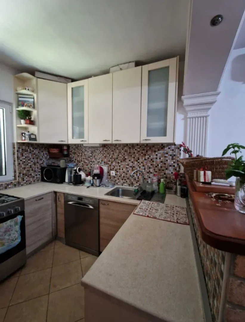 Rent, house, 94m², Masline, Podgorica