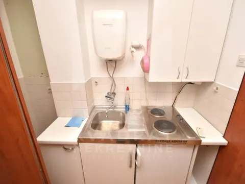 Izdavanje, poslovni prostor, 96m², Preko Morače, Podgorica - image 10