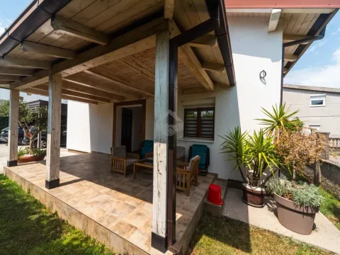 Prodaja, kuća, 200m², Donja Gorica, Podgorica - image 6