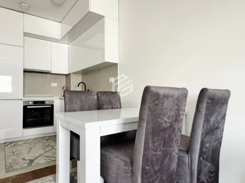 Rent, one bedroom apartment, 46m², Stari Aerodrom, Podgorica - image 5