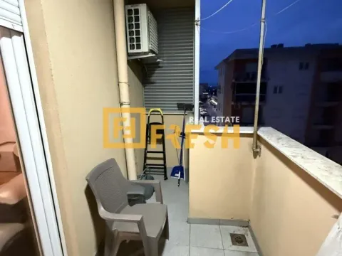 Izdavanje, dvosoban stan, 57m², Tuški Put, Podgorica - image 8