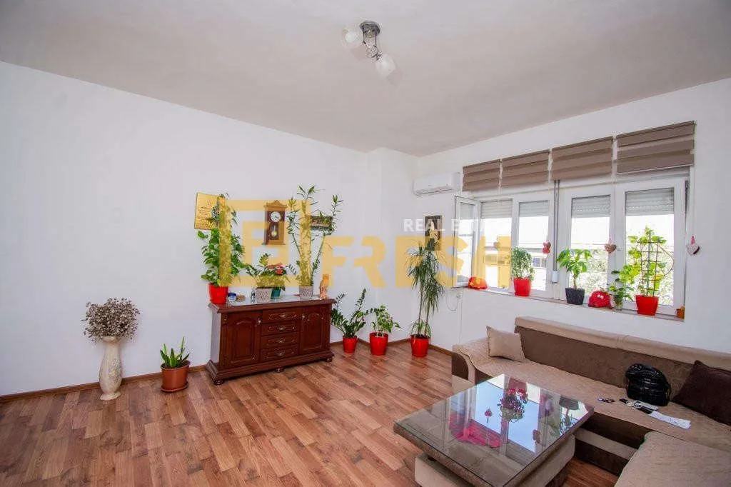 Rent, two bedroom apartment, 94m², Centar, Podgorica