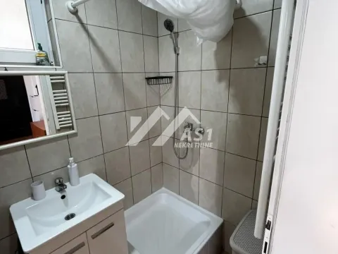 Rent, two bedroom apartment, 60m², Stari grad, Novi Sad - image 9