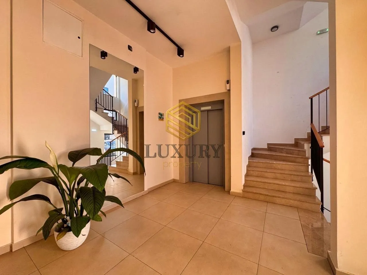 Prodaja, jednosoban stan, 46m², City Kvart, Podgorica