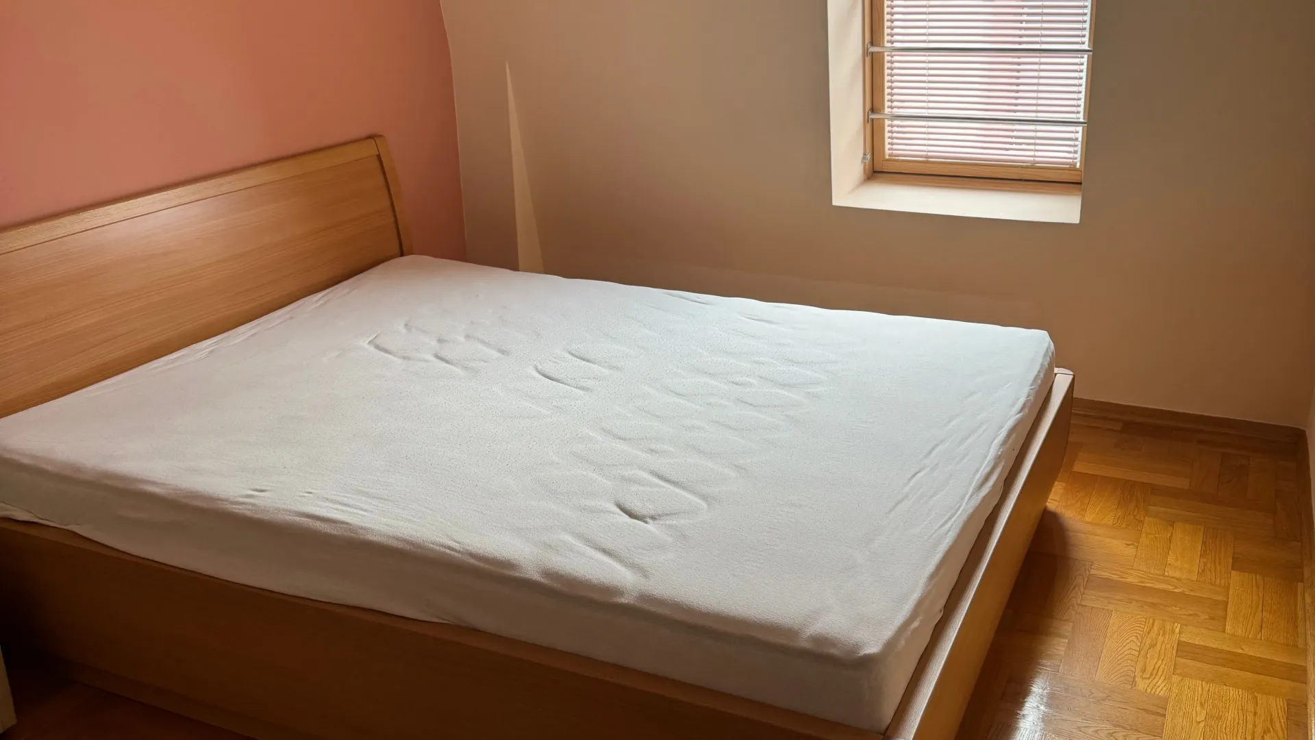 Izdavanje, jednosoban stan, 50m², Krivi Most, Podgorica