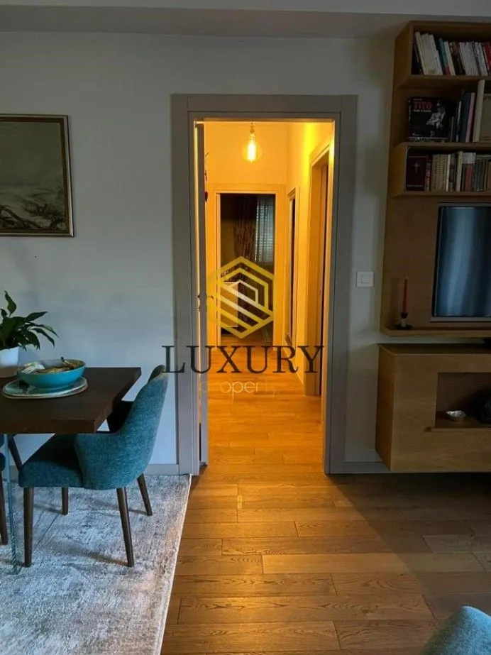 Izdavanje, stan, 96m², Pod Goricom, Podgorica