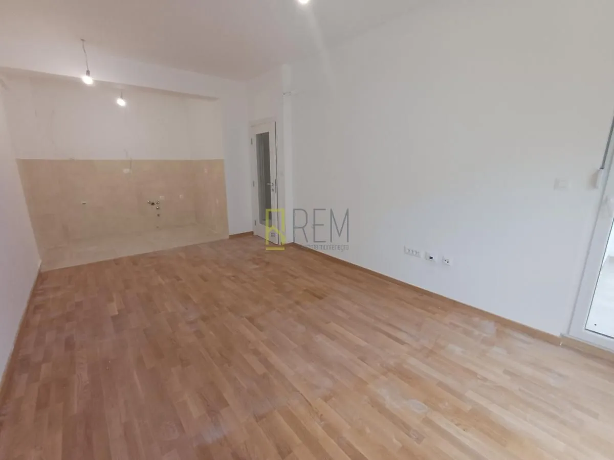 Prodaja, jednosoban stan, 45m², Zabjelo, Podgorica