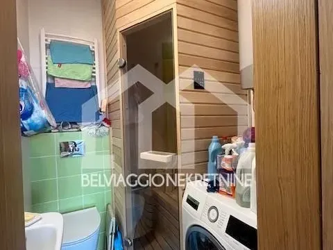 Izdavanje, trosoban stan, 70m², Stari Grad, Beograd - image 14