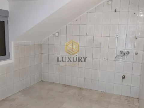 Rent, one bedroom apartment, 70m², Golubovci, Podgorica - image 4