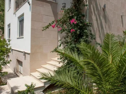 Sale, house, 400m², Perazića do, Budva - image 3