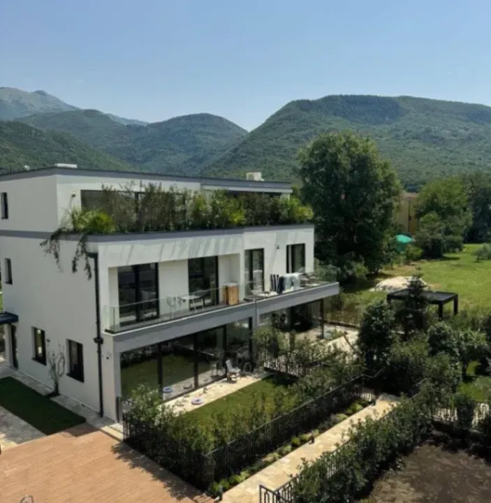 Sale, house, 165m², Budva okolina, Budva