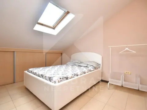 Sale, two bedroom apartment, 80m², Ljubović, Podgorica - image 6