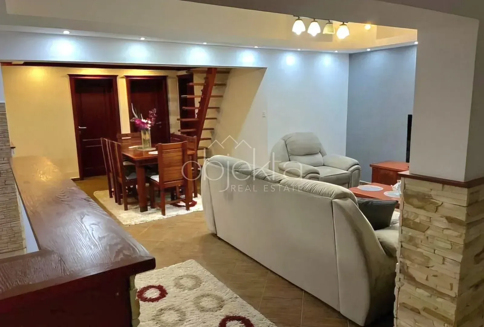 Rent, apartment, 90m², Tivat, Crna Gora