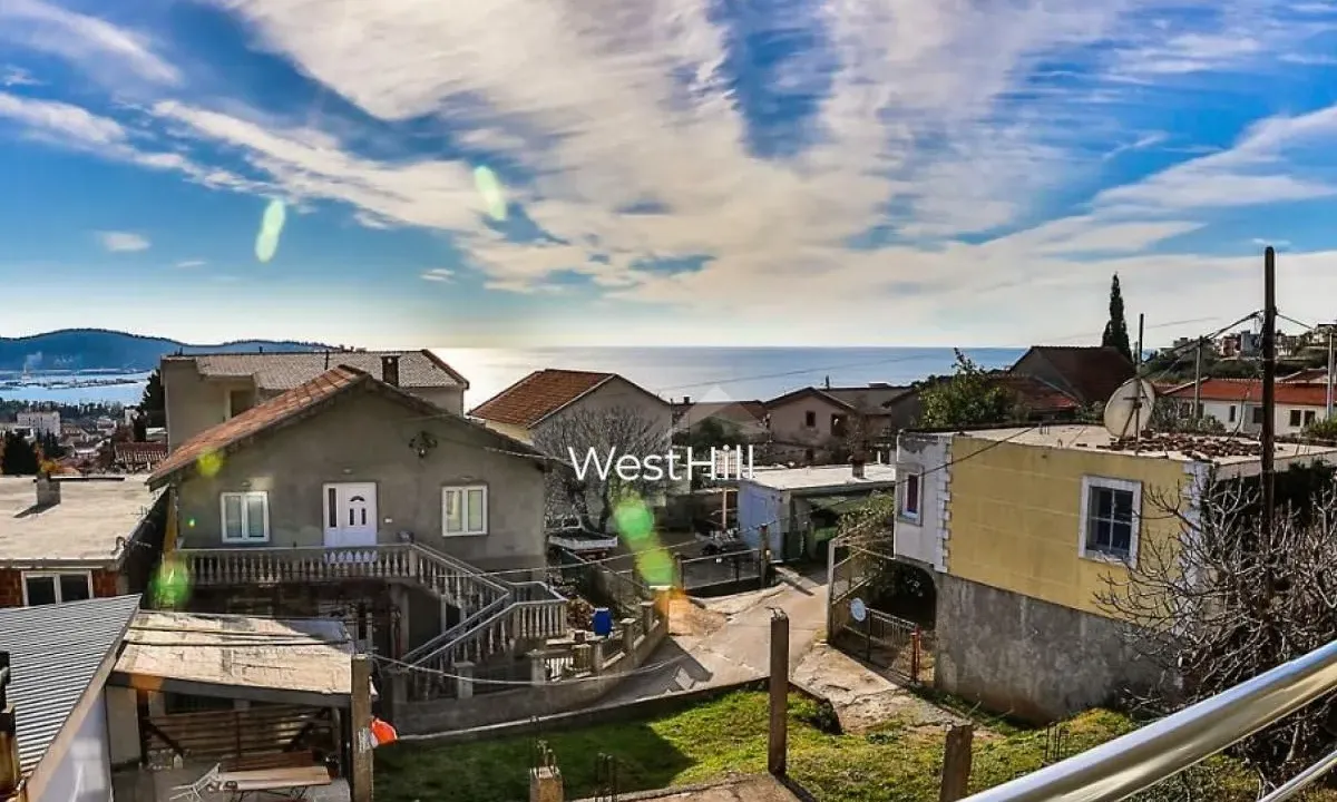 Sale, house, 420m², Šušanj, Bar